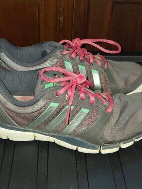 Adidas Adipure Trainer Women’s Size 7 Gray Pink Green Training Shoes G44901